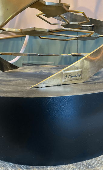 Sculpture depicting model of the double helix, Grace Auditorium, Cold Spring Harbor Lab.